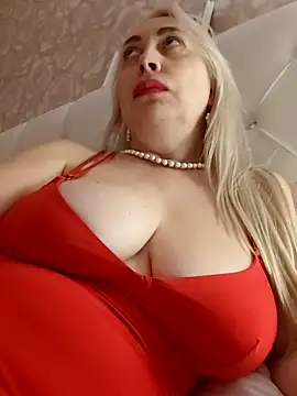 HotJanet online show from January 28, 2025, 6:49 pm