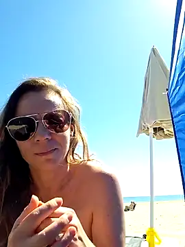 Maryli-O online show from April 8, 2026, 11:54 am