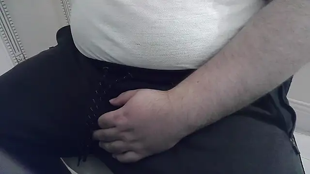 KIZLAZIMYaa online show from October 5, 2025, 4:05 pm