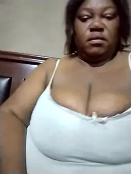 MATUREBUSSTY online show from July 20, 2026, 4:05 am