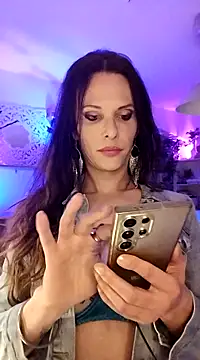 Snapshot of Luna_Kitanna chatting on March 21, 2025, 9:34 pm Luna Kitanna online show from March 21, 2025, 9:34 pm