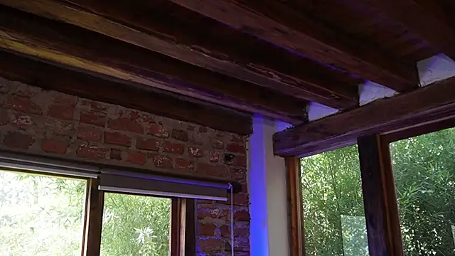 Kozzy  online show from September 19, 2025, 8:09 pm