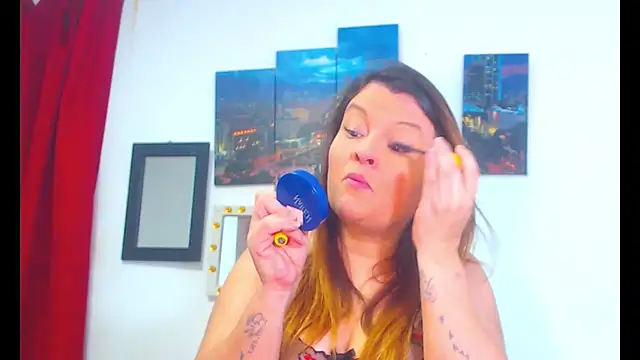 I AM JULIETA SQUIRTS online show from November 20, 2025, 3:39 am