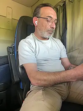 dzhakar online show from April 22, 2026, 10:39 am