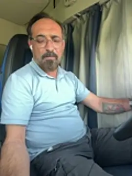 Snapshot of dzhakar chatting on June 25, 2026, 11:04 am dzhakar online show from June 25, 2026, 11:04 am