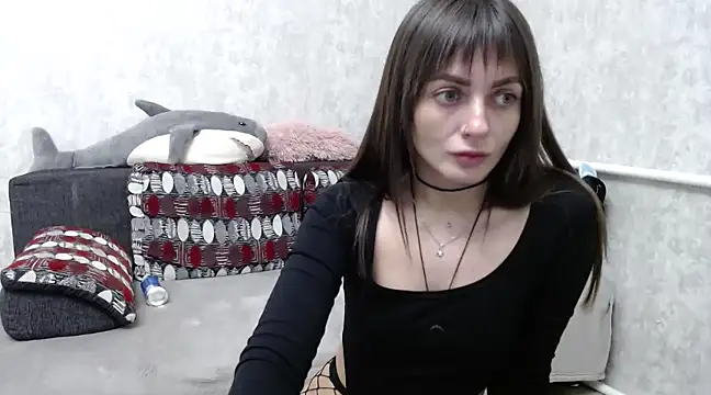 Snapshot of LikaLuis chatting on February 2, 2025, 6:31 pm LikaLuis online show from February 2, 2025, 6:31 pm