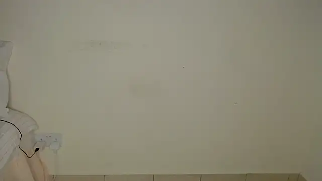 Perqueen online show from October 9, 2025, 8:40 pm