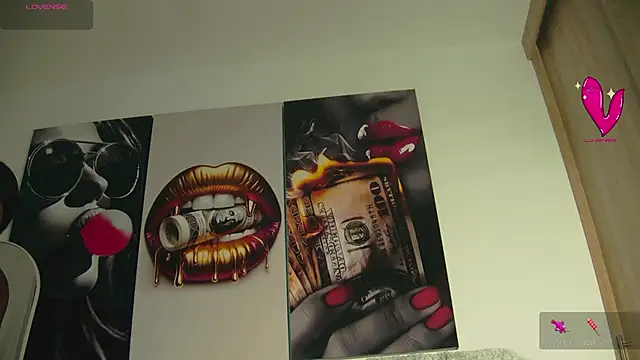 Snapshot of aidaadams chatting on October 30, 2025, 11:44 am aidaadams online show from October 30, 2025, 11:44 am