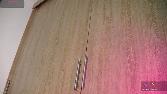 Snapshot of aidaadams chatting on November 25, 2025, 12:16 pm aidaadams online show from November 25, 2025, 12:16 pm