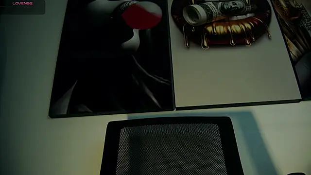 Snapshot of aidaadams chatting on November 29, 2025, 10:18 am aidaadams online show from November 29, 2025, 10:18 am