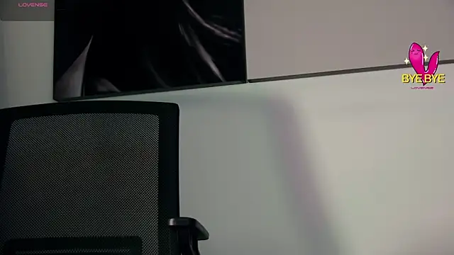 Snapshot of aidaadams chatting on November 30, 2025, 11:14 am aidaadams online show from November 30, 2025, 11:14 am