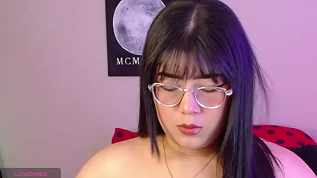 AlexaKimm online show from April 13, 2026, 1:27 pm