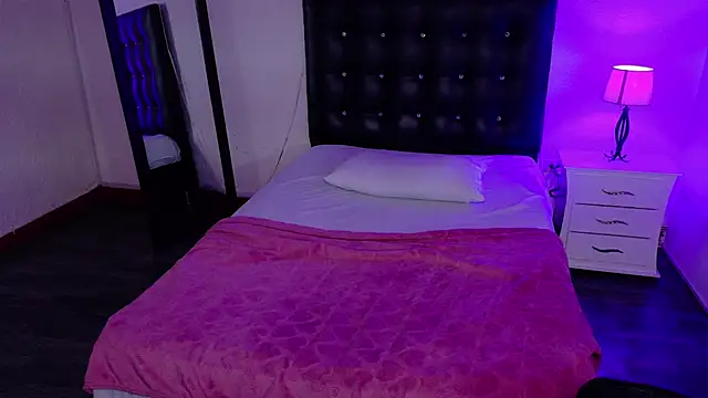 Mrs booty online show from February 18, 2025, 8:14 pm