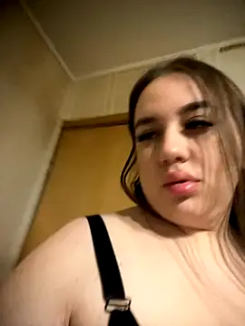 GabiBoobs online show from December 4, 2025, 8:17 pm