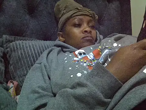 Brown sexy online show from November 12, 2025, 6:30 pm