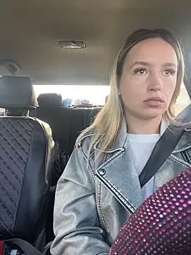 StasyWood online show from April 26, 2026, 1:14 am