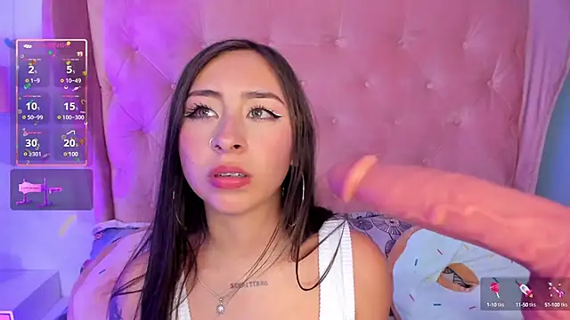  cloe martinez online show from January 14, 2025, 9:20 pm