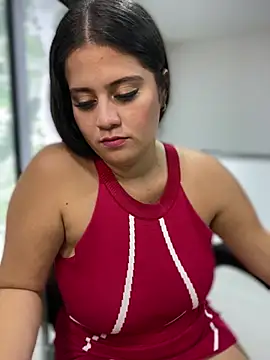 Natalia Cleark09 online show from February 14, 2025, 7:33 pm