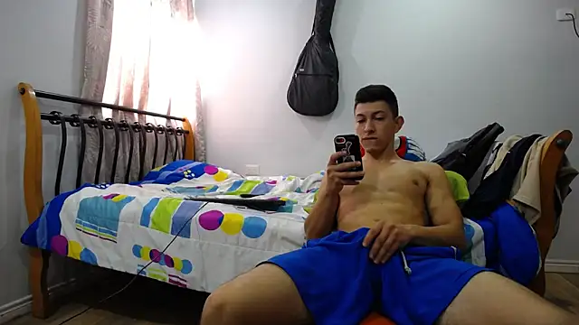 Iam yourbabyprincess XD online show from January 8, 2025, 5:26 pm