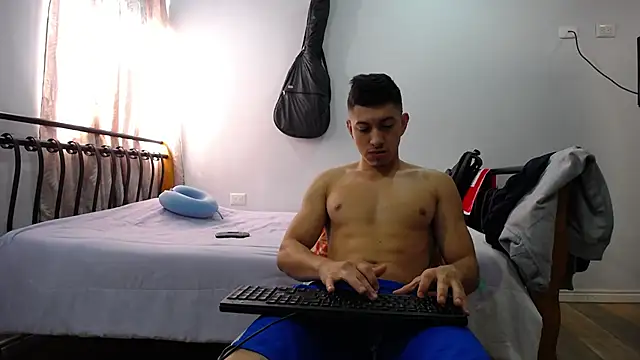 Iam yourbabyprincess XD online show from January 13, 2025, 2:53 pm