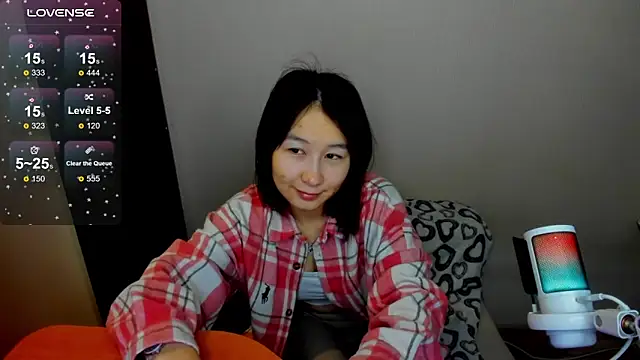 SaraXray online show from January 15, 2026, 1:43 am