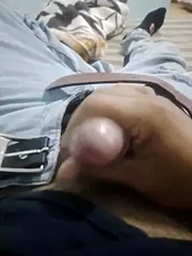 alexisxxxporno online show from April 12, 2026, 1:32 am