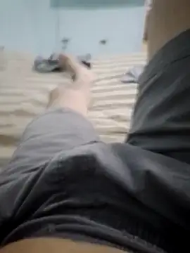 alexisxxxporno online show from April 24, 2026, 6:05 am