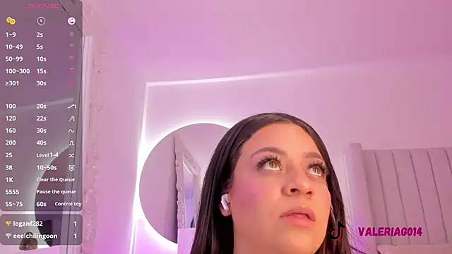 Snapshot of sarah-bonneth chatting on February 16, 2025, 7:16 pm sarah-bonneth online show from February 16, 2025, 7:16 pm
