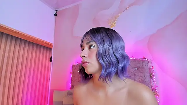 Khassia f32 online show from March 8, 2025, 10:54 am