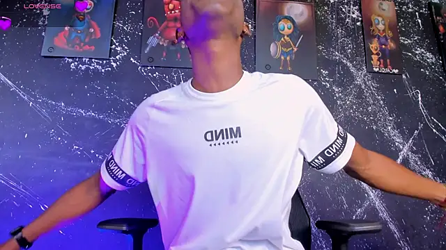 JacksonMuller  online show from April 24, 2026, 1:24 pm