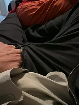 Elisabethandjack online show from January 17, 2026, 3:39 pm