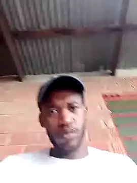 Snapshot of Gold_Digger86 chatting on December 21, 2024, 8:18 am Gold Digger86 online show from December 21, 2024, 8:18 am