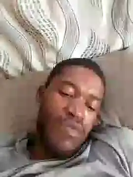 Snapshot of Gold_Digger86 chatting on January 3, 2025, 9:25 am Gold Digger86 online show from January 3, 2025, 9:25 am