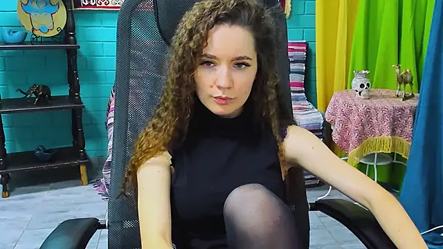 Snapshot of Miss_Barbara_ chatting on February 3, 2025, 6:28 pm Miss Barbara online show from February 3, 2025, 6:28 pm