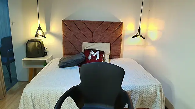 MariamCute  online show from February 25, 2026, 7:34 pm