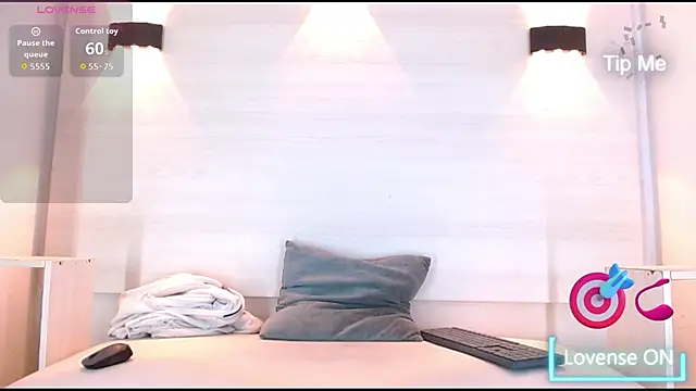 jeic 18 online show from September 25, 2025, 11:47 am