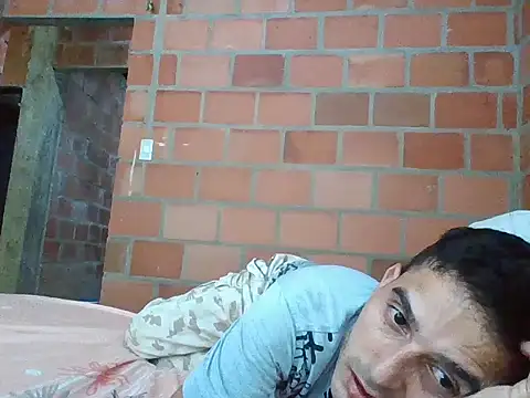 jhonnyhot 69 online show from February 19, 2026, 7:32 pm