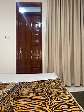 hot daily online show from April 11, 2026, 9:52 pm