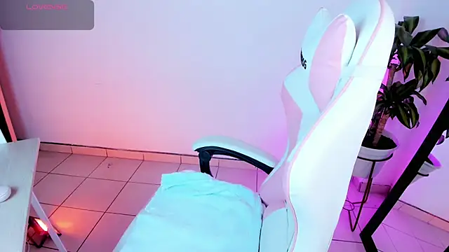 kali ka  online show from September 25, 2025, 12:09 pm