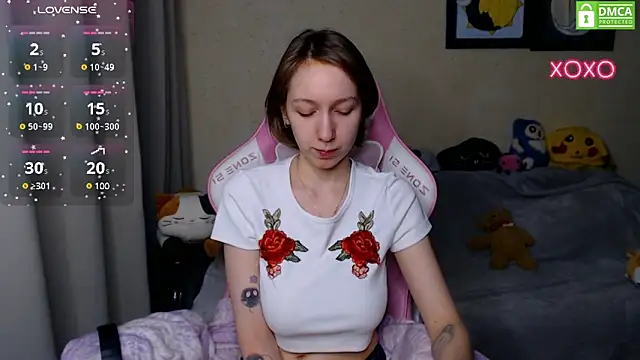 Snapshot of LeahGottty chatting on January 16, 2025, 2:30 am LeahGottty online show from January 16, 2025, 2:30 am