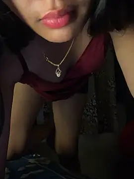 Sexy-Varsha online show from February 4, 2025, 6:38 pm