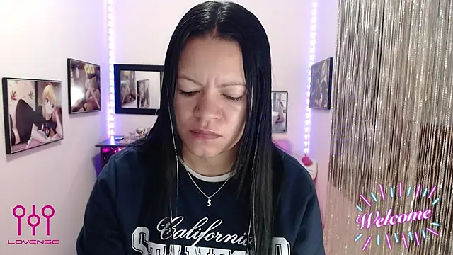 Cristal w online show from September 23, 2025, 12:41 pm