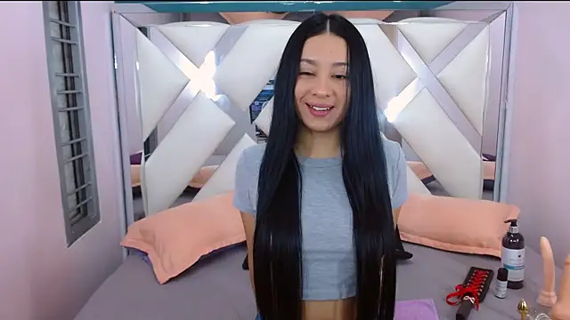 Snapshot of Lila_Pinky chatting on February 12, 2025, 1:59 pm Lila Pinky online show from February 12, 2025, 1:59 pm