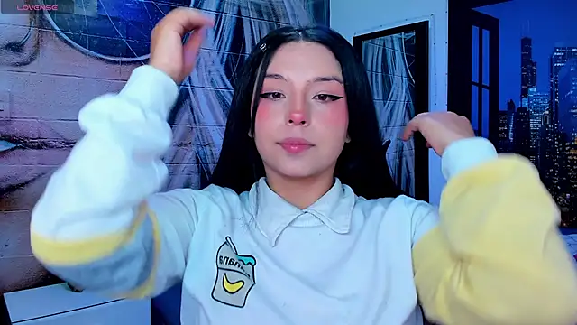 Small naughty  online show from January 31, 2025, 2:07 pm