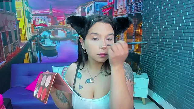 Snapshot of Small_naughty_ chatting on March 3, 2026, 1:39 pm Small naughty online show from March 3, 2026, 1:39 pm