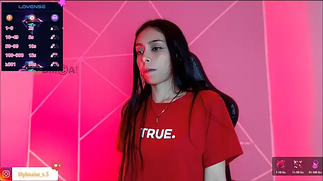 lilylouisee online show from November 16, 2025, 10:26 pm