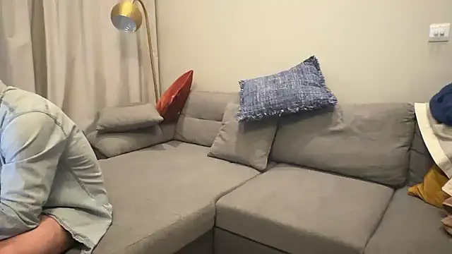 Snapshot of KingCal205 chatting on September 27, 2025, 8:47 pm KingCal205 online show from September 27, 2025, 8:47 pm