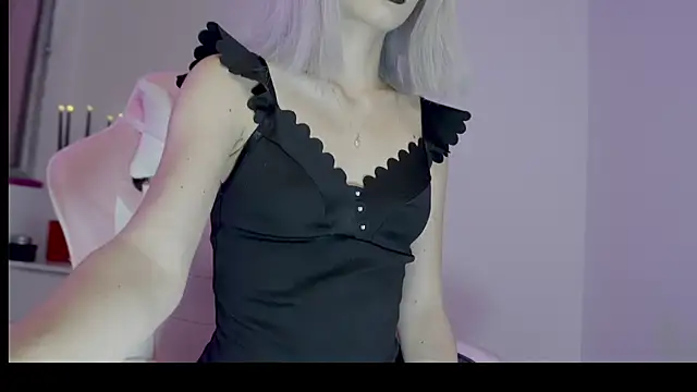 Stryxcy online show from March 14, 2025, 6:21 am