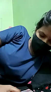 Snapshot of Anusri- chatting on March 9, 2025, 5:49 pm Anusri- online show from March 9, 2025, 5:49 pm