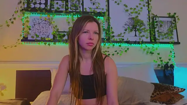 Real Tini online show from January 19, 2025, 6:09 am